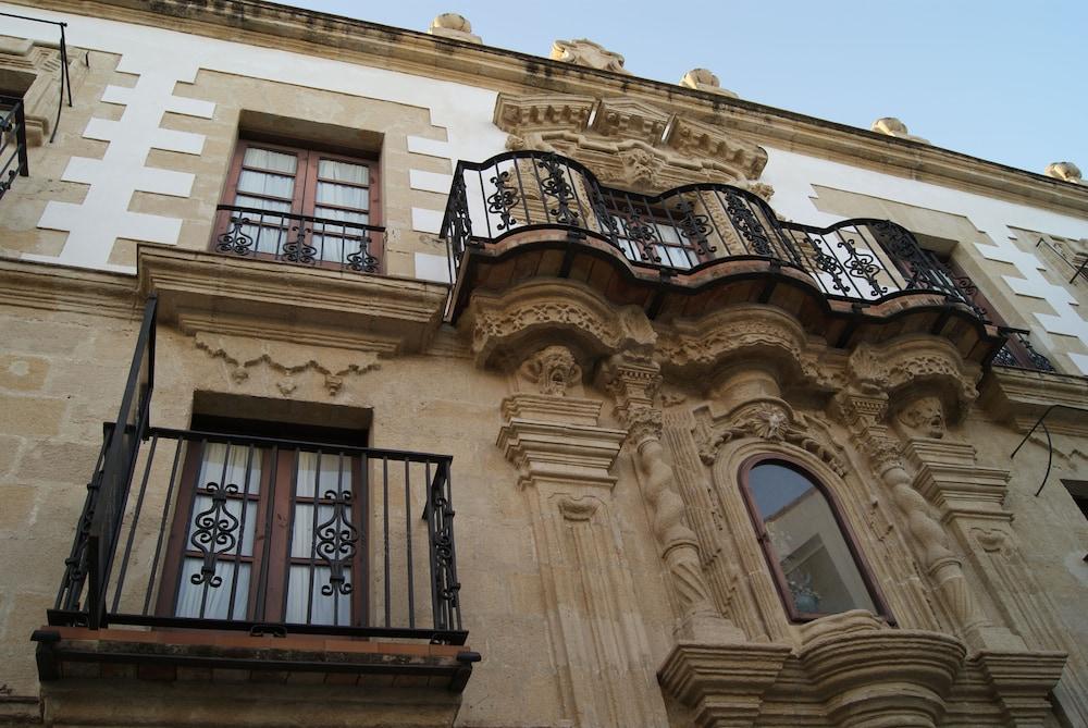 إل بويرتو دي سانتا ماريا Casa Palacio De Los Leones المظهر الخارجي الصورة